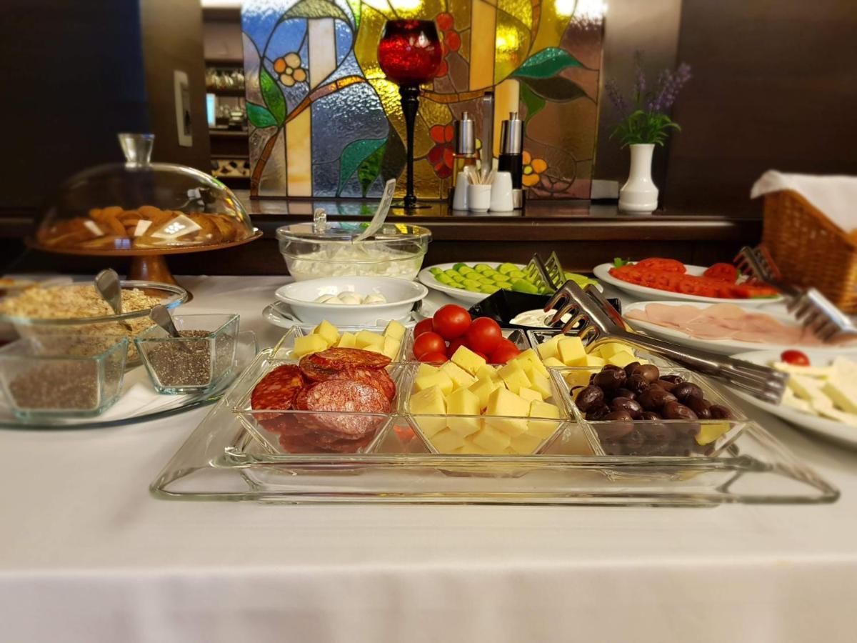 Hotel Victoria Tirana