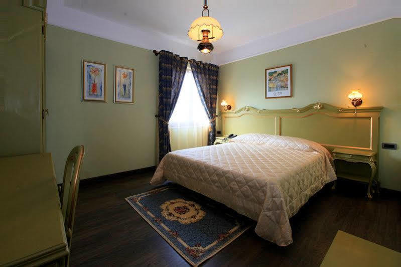Victoria Hotel Tirana